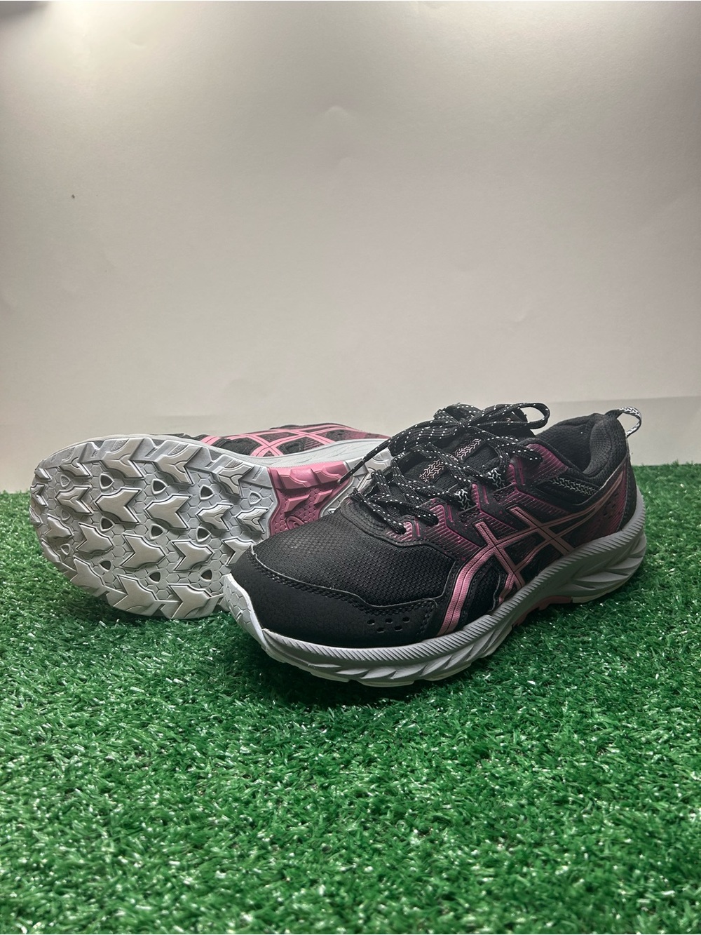 Asics Women's Venture 9 Black and Pink Running Sneakers